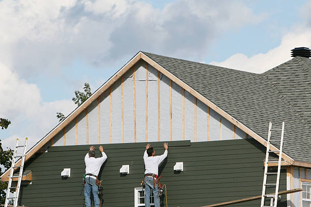 Professional Siding Contractor technician working in Gerton, NC